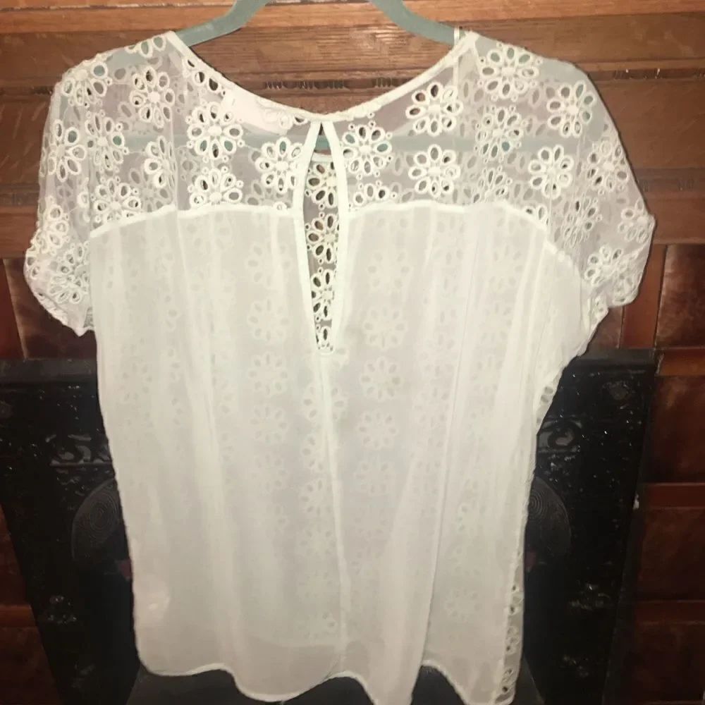 Zara Floral Embroidered Top - Picture 5 of 8
